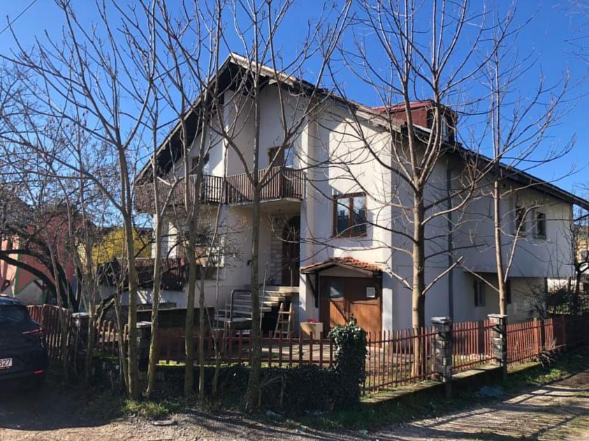 Old Town House Apartman Nikšić Kültér fotó